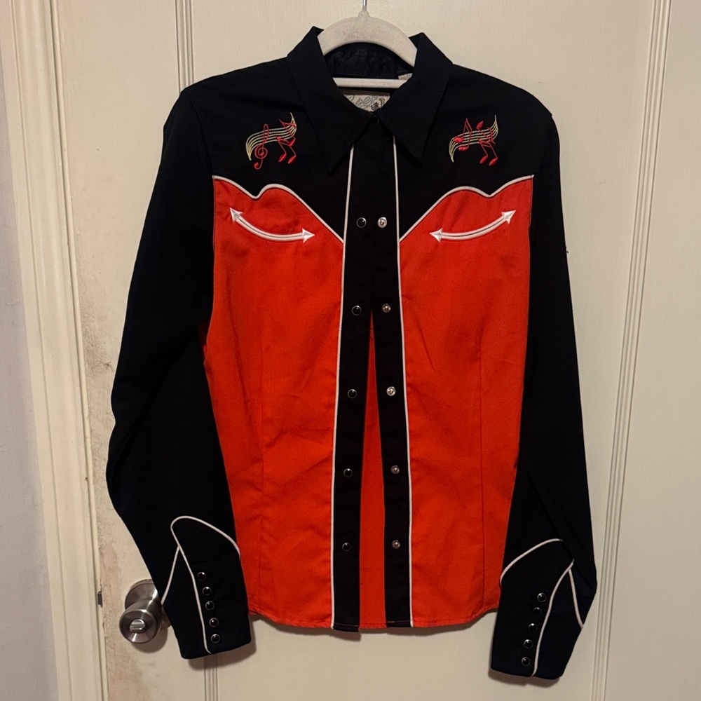 Vintage Western Style w/ music notes embroidery